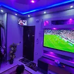 استديو غرفة نوم و ريسبشن و روف تراس