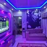 استديو غرفة نوم و ريسبشن و روف تراس