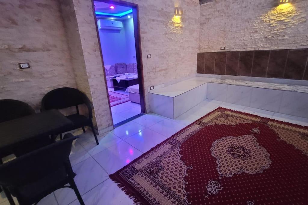استديو غرفة نوم و ريسبشن و روف تراس Cairo