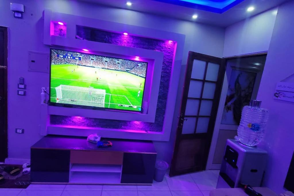 Apartment استديو غرفة نوم و ريسبشن و روف تراس