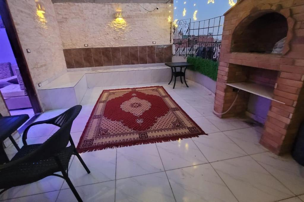 استديو غرفة نوم و ريسبشن و روف تراس *