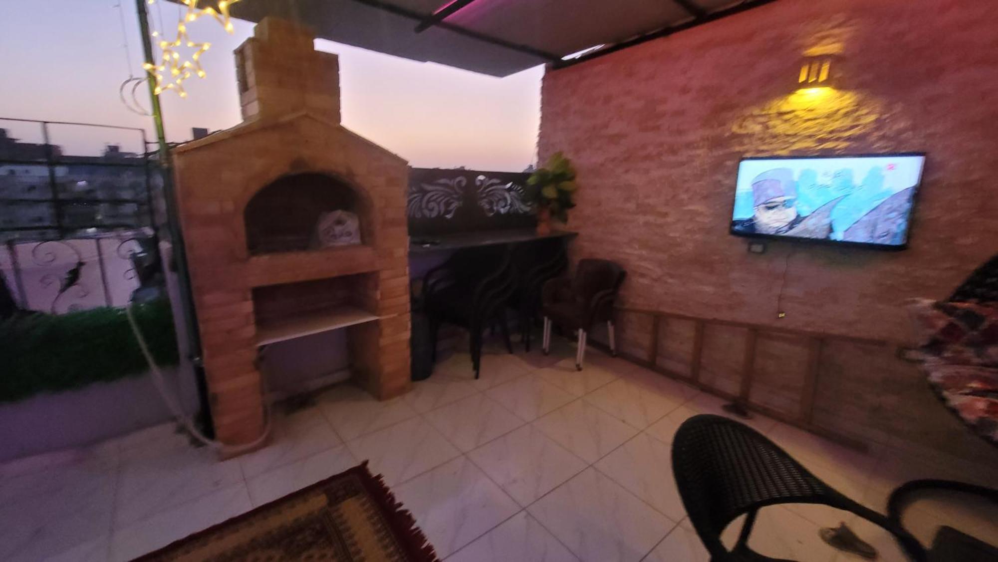 استديو غرفة نوم و ريسبشن و روف تراس *