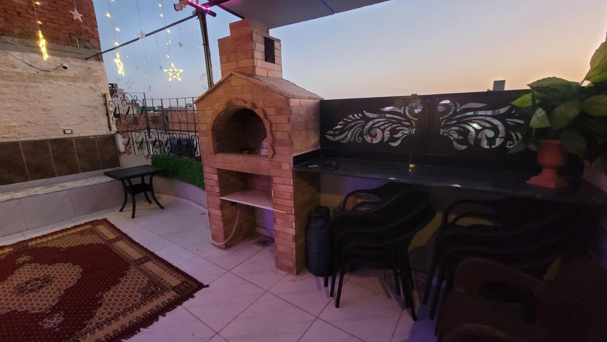 Apartment استديو غرفة نوم و ريسبشن و روف تراس *